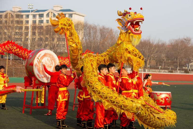 百狮贺双节!佛山禅城南狮系列赛开锣十天龙狮盛会横跨中秋国庆(图1)